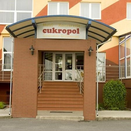 Hotel Restauracja Cukropol Gostyń Exterior foto